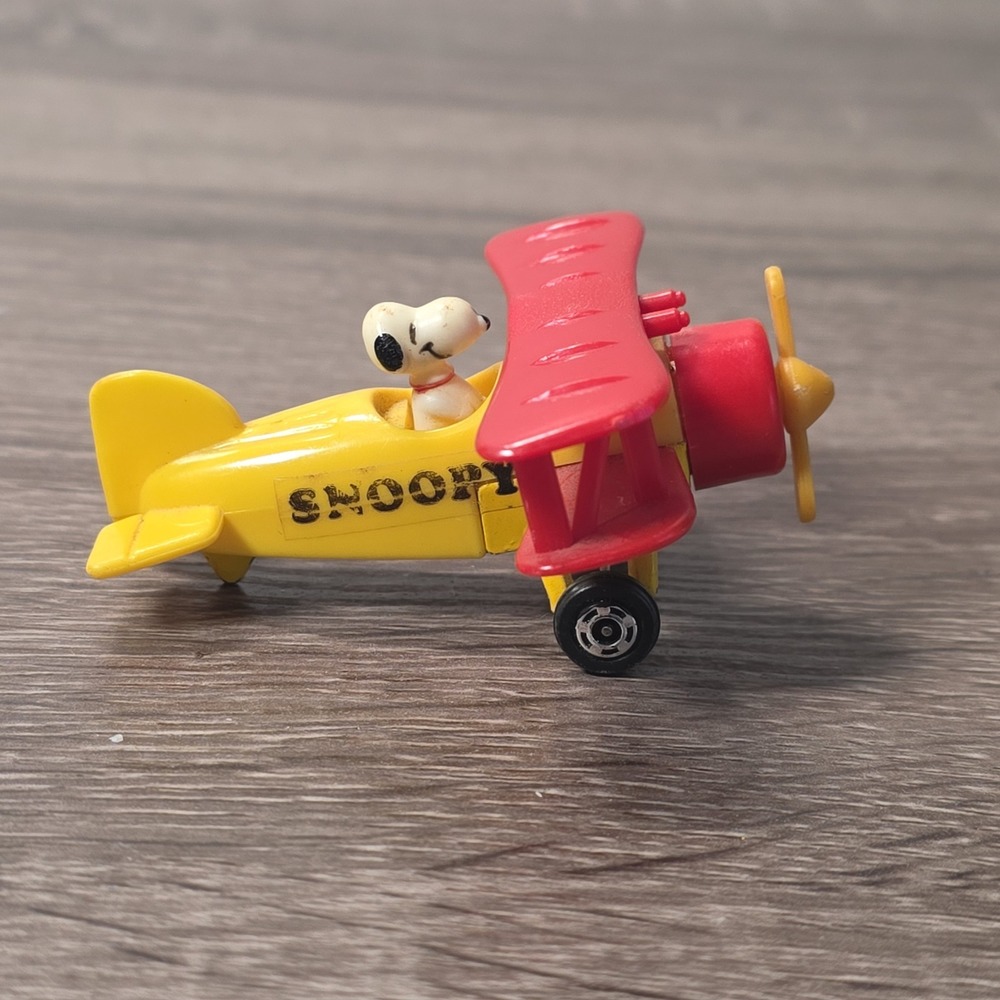 Vintage Aviva Snoopy Peanuts Diecast Yellow Biplane Airplane Toy 1966 Hong Kong